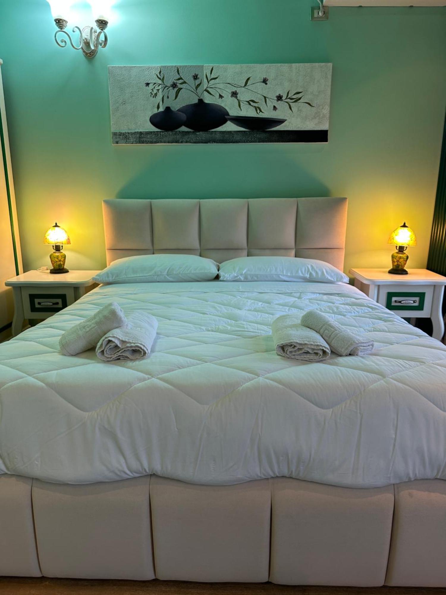 Hotel Boutique Vila Fernando Tirana Room photo