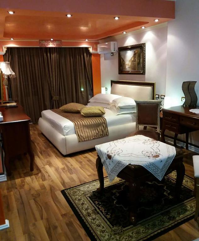 Hotel Boutique Vila Fernando Tirana Exterior photo
